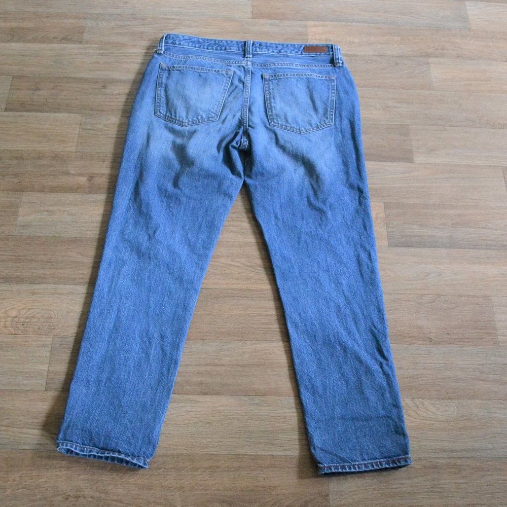 Abercrombie Ames Boyfriend Distressed Relaxed Medium Wash Jean Size Size 27 - Picture 5 of 9